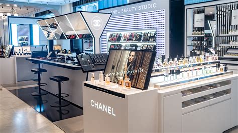 boutique chanel printemps paris|Boutique CHANEL printemps haussmann fsh .